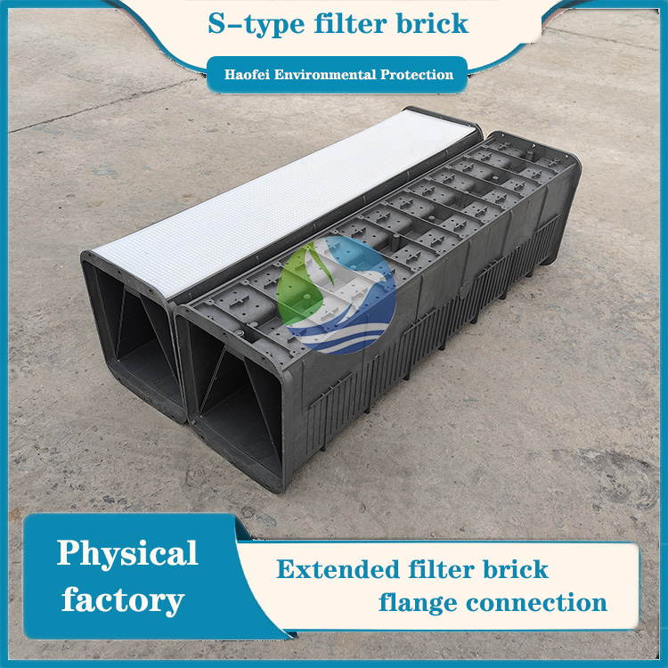 Vehicle traveling data recorder